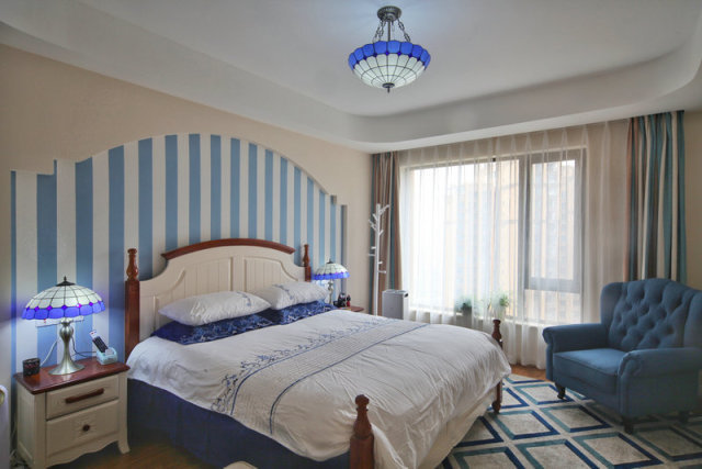 照片墻背景商務(wù)ppt模板免費(fèi)下載_公司感恩墻圖片大全_公司背景墻大全