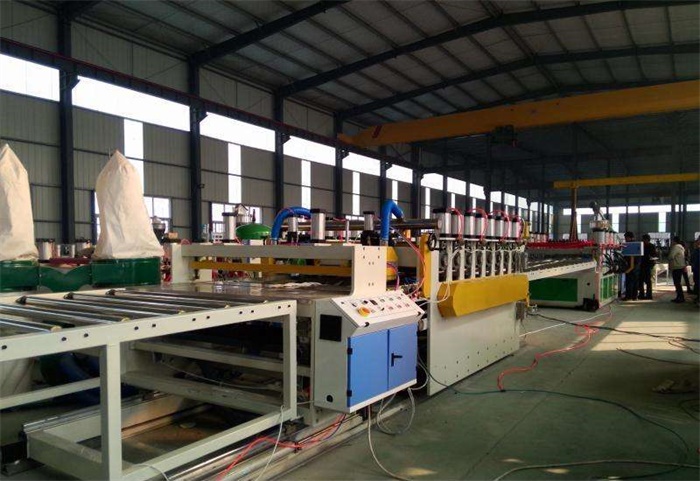 雪弗板結(jié)實(shí)嗎_弗龍板和雪弗板_雪弗板kt板