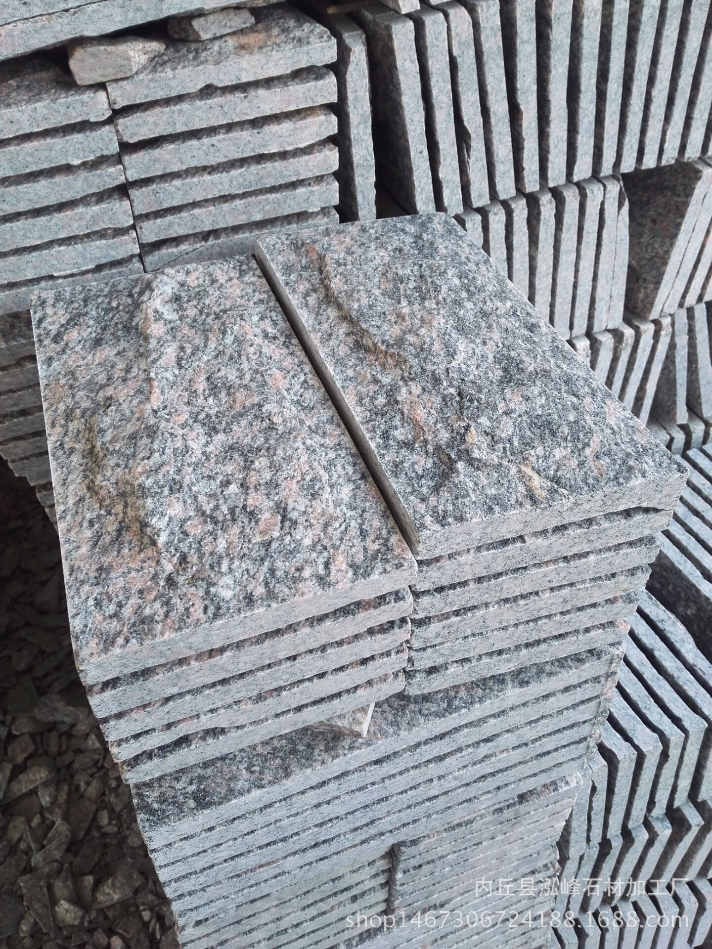 別墅外墻磚廠家現(xiàn)貨供應(yīng)綠石英文化石圖片效果圖