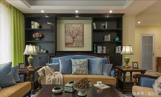 沙發(fā)背景墻不知道怎么裝修？25款不同風格布局，總有一款你喜歡的