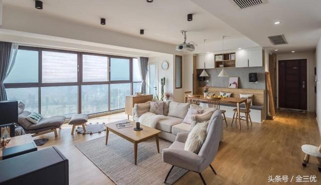 沙發(fā)背景墻不知道怎么裝修？25款不同風格布局，總有一款你喜歡的