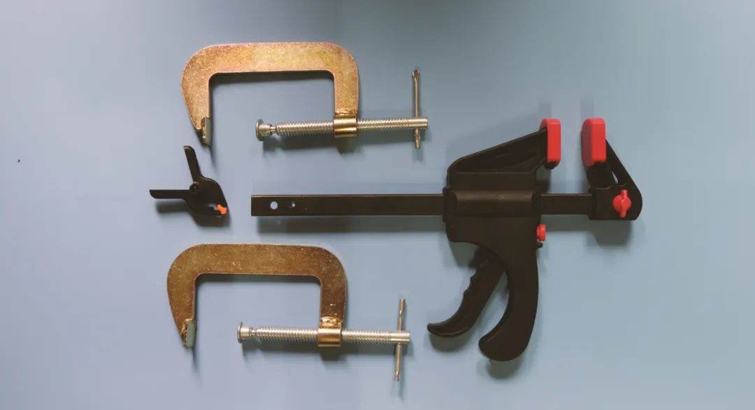 電工開槽工具_(dá)墻上開槽用什么工具_(dá)亞克力開槽用什么工具