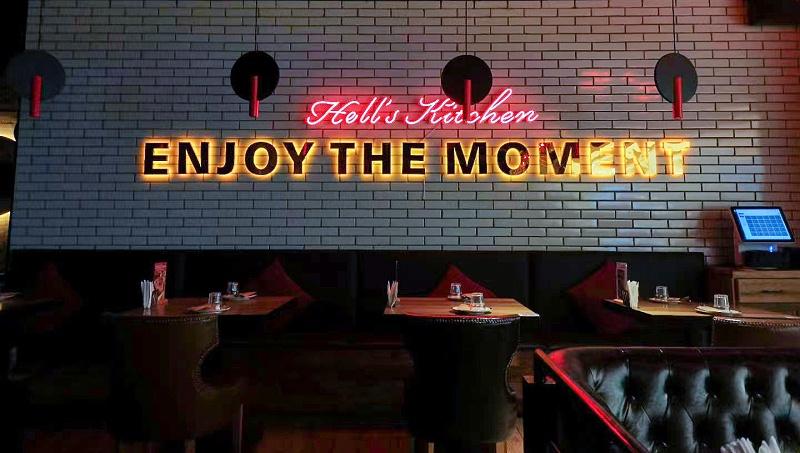 亞克力發(fā)光字能用多少年_亞克力發(fā)光字的價(jià)格表_亞克力發(fā)光字體