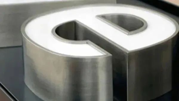 玫瑰金h8亞克力3厘米水晶字價(jià)格_亞克力水晶字價(jià)格_亞克力字和水晶字