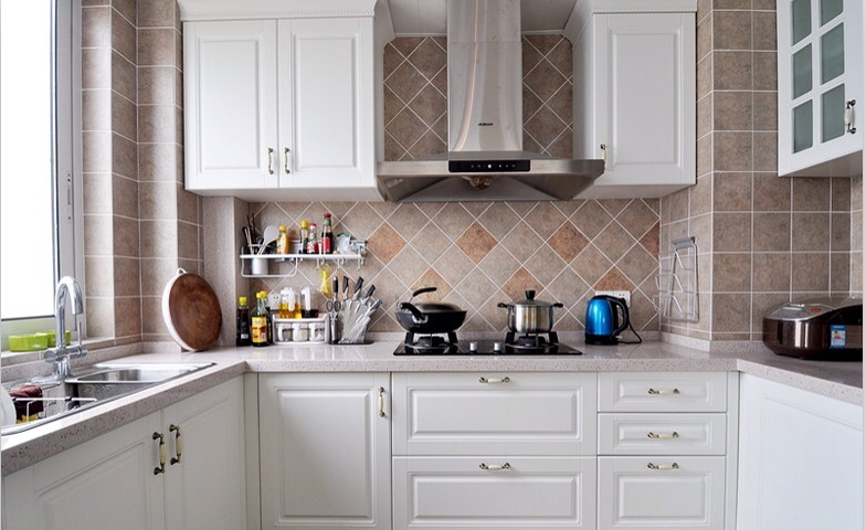 高光亞克力門(mén)板是什么材質(zhì)_亞克力門(mén)板廠(chǎng)家_亞克力門(mén)板優(yōu)缺點(diǎn)